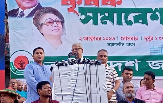 খালেদা জিয়াকে হত্যা করতে চায় সরকার: মির্জা ফখরুল