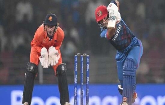 ৭ উইকেটের দাপুটে জয়ে সেমির পথে আফগানিস্তান