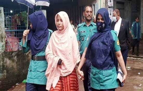 জবি শিক্ষার্থী খাদিজার জামিন বহাল, মুক্তিতে বাধা নেই