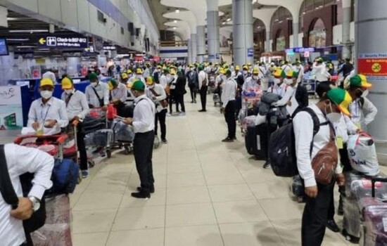 রেকর্ডসংখ্যক কর্মী নেবে দক্ষিণ কোরিয়া