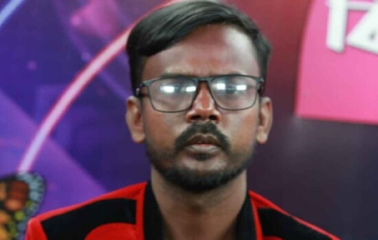 এবার যে দলের টিকিটে নির্বাচন করবেন হিরো আলম