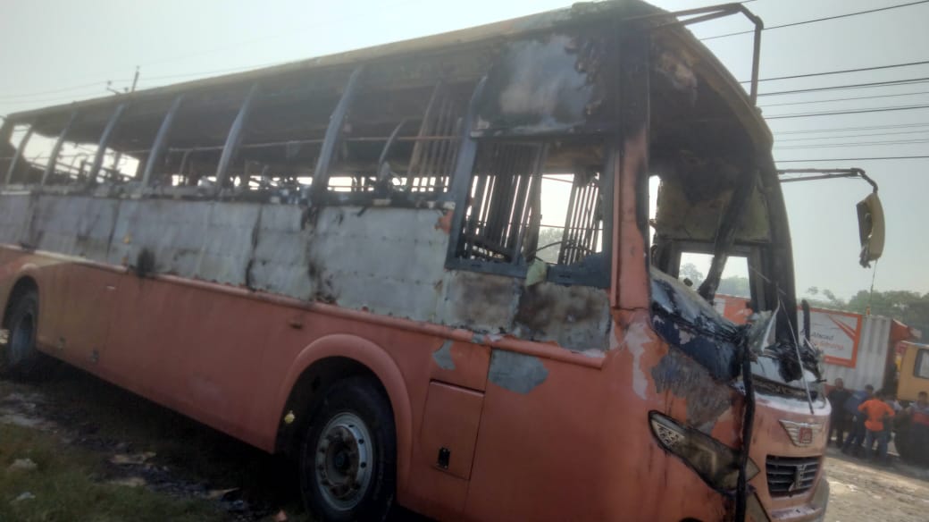 গতকাল ও আজকে  ২১টি আগুনের সংবাদ পেয়েছে ফায়ার সার্ভিস