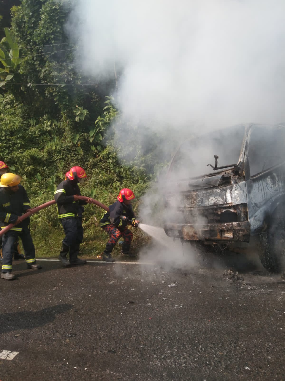 জিরোমাইল, খাগড়াছড়ি, মিনিট্রাকে আগুন