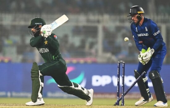 বড় হারে বিশ্বকাপ মিশন শেষ পাকিস্তানের