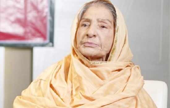 যে কারণে মনোনয়ন ফরম নেননি রওশন এরশাদ