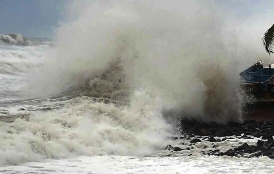 শক্তি হারিয়ে গভীর নিম্নচাপে পরিণত ঘূর্ণিঝড় ‘মিধিলি’