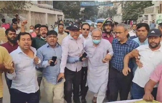 রিজভীর নেতৃত্বে রাজধানীতে বিক্ষোভ মিছিল ও সড়ক অবরোধ