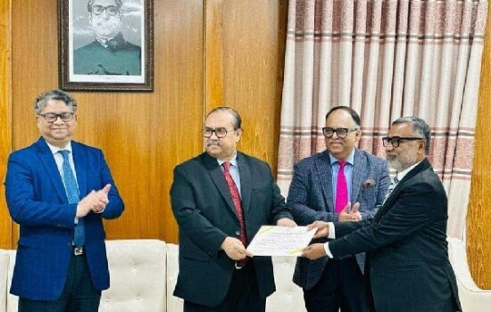 সিনিয়র আইনজীবীদের দায়বদ্ধতা কেবল সুপ্রিমকোর্টেই নয়: প্রধান বিচারপতি