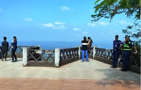 বান্দরবান পর্যটন শিল্পে হরতাল-অবরোধের প্রভাব