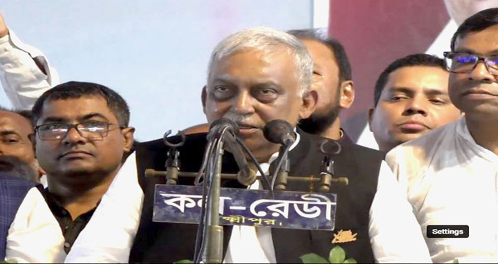 আগুন ধরাতে আসলে হাত-পা গুড়িয়ে দেবেন : স্বরাষ্ট্রমন্ত্রী