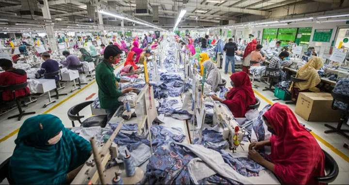বেশি দামে বাংলাদেশের তৈরি পোশাক কিনবে বৈশ্বিক ক্রেতারা