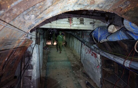 হামাসের সবচেয়ে বড় সুড়ঙ্গ খুঁজে পাওয়ার দাবি ইসরায়েলের