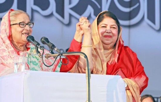 কি বাহে, হামাক একখান ভোট দিবা : শেখ হাসিনা