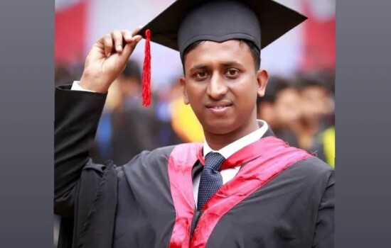 নিরাপত্তাকর্মী থেকে হলেন বিসিএস ক্যাডার