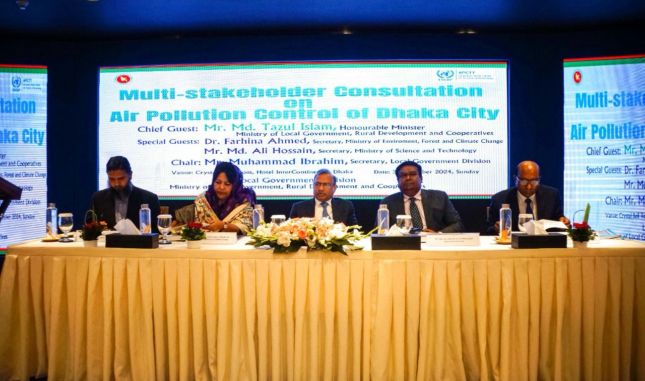 নগরায়ন ও শিল্পায়নের সাথে পরিবেশ দূষণের মাত্রা সহনীয় পর্যায়ে রাখতে হবে – স্থানীয় সরকার মন্ত্রী