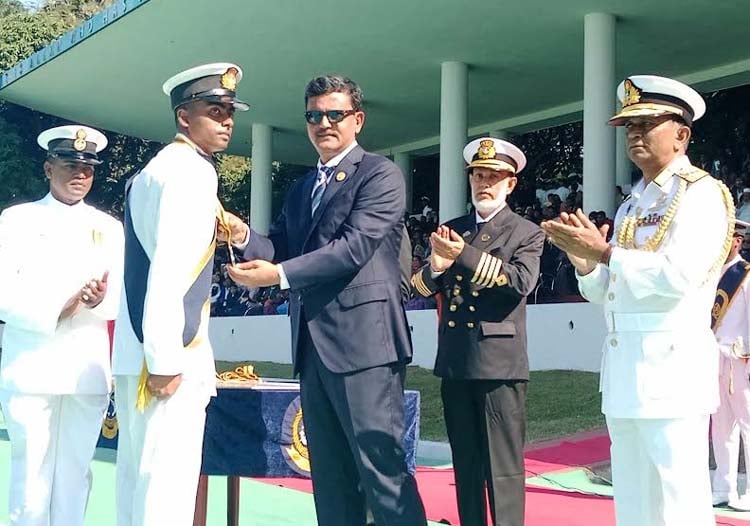 বিশাল সম্ভাবনা নিয়ে এগিয়ে যাচ্ছে মেরিন সেক্টরে বাংলাদেশ-নৌপরিবহন প্রতিমন্ত্রী