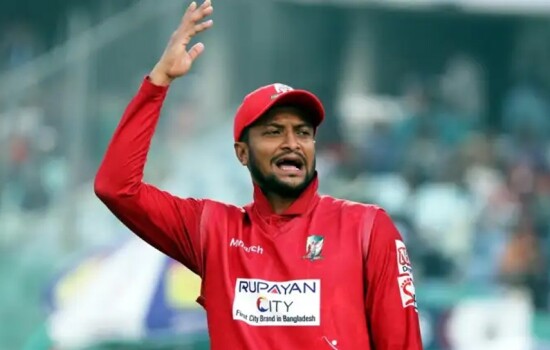 অধিনায়কের দায়িত্ব নিতে চান না সাকিব