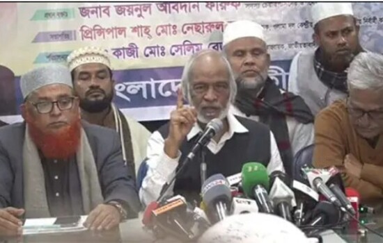 আওয়ামী লীগ নিজেরাই নৌকা ডুবিয়ে দিয়েছে: মঈন খান