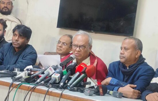 সরকারের দুর্নীতির কারণেই অর্থনীতিতে ধাক্কা : রিজভী