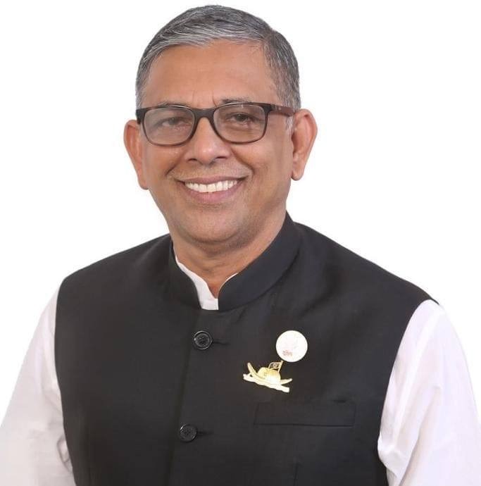 এমপি প্রার্থী বাহাউদ্দিন নাছিমের সাথে  সাংবাদিকদের মতবিনিময়