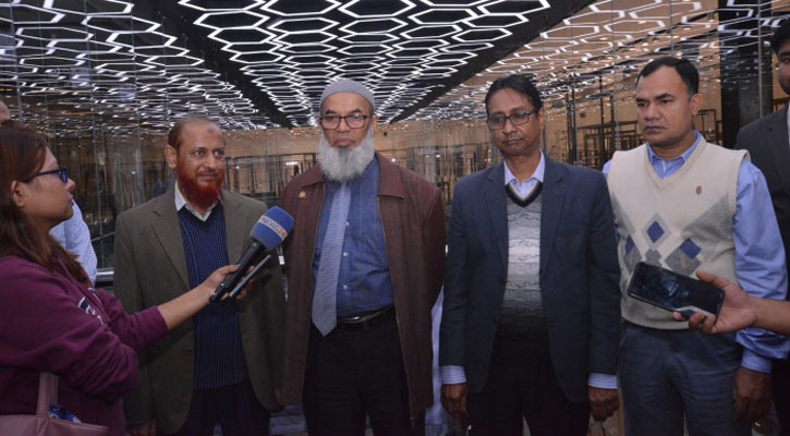 বসুন্ধরা শপিং মলে ‘মোবাইল সিটি’ ও ‘অ্যাপারেল কর্নার’ চালু