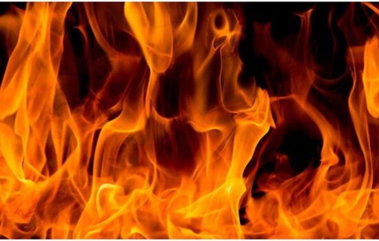 ব্যারিস্টার সুমনের আসনে ভোটকেন্দ্রে আগুন