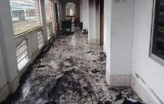 যে সব জেলায় ভোটকেন্দ্রে ঘটেছে অগ্নিকান্ড