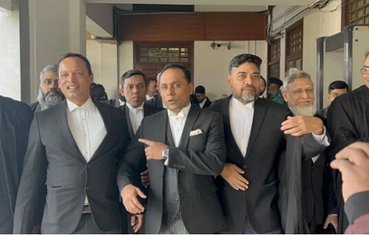 বিএনপিপন্থী আইনজীবীদের শুনানি ফের পেছাল