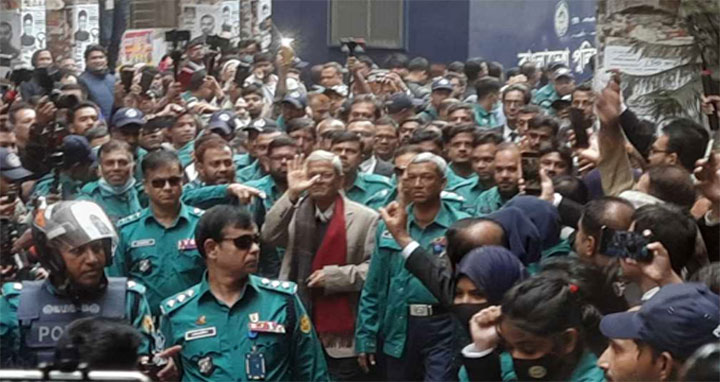 আদালতে মির্জা ফখরুল