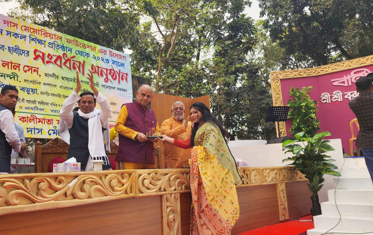 “বাঙালি ঐতিহ্য ও সৃংস্কৃতিকে নষ্ট করার ষড়যন্ত্র আর সহ্য করা হবে না; ধর্ম যার যার কিন্তু উৎসব হবে সবার” -স্বাস্থ্যমন্ত্রী ডা. সামন্ত লাল সেন