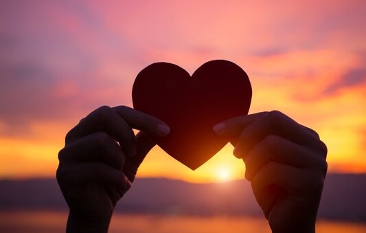 ভালোবাসার সপ্তাহ শুরু কাল, জেনে নিন কবে কী দিবস