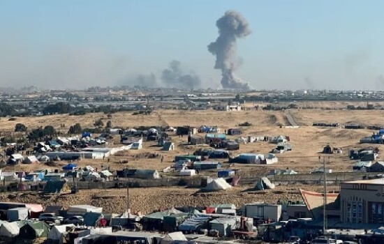 রাফায় সমুদ্র ও আকাশ পথে ইসরায়েলের হামলা, নিহত ৬০