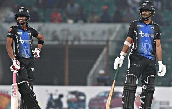 সাকিব-মাহেদীর ব্যাটিং তাণ্ডবে রংপুরের রানবন্যা