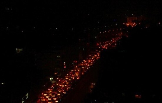 এক মিনিট ‘অন্ধকারে’ সারা দেশ