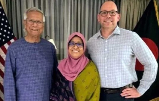 পিটার হাসের আমন্ত্রণে নৈশভোজে ড. ইউনূস