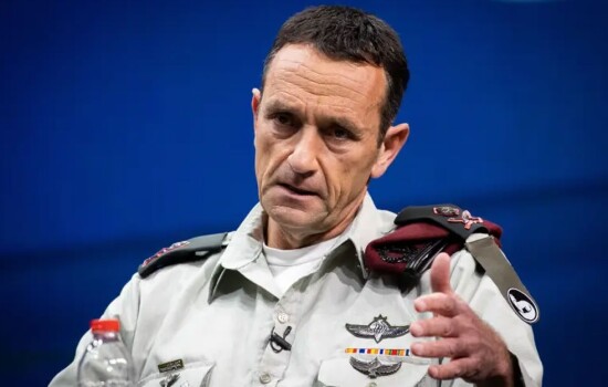 পদত্যাগের সিদ্ধান্ত নিলেন ইসরাইলের সেনাপ্রধান