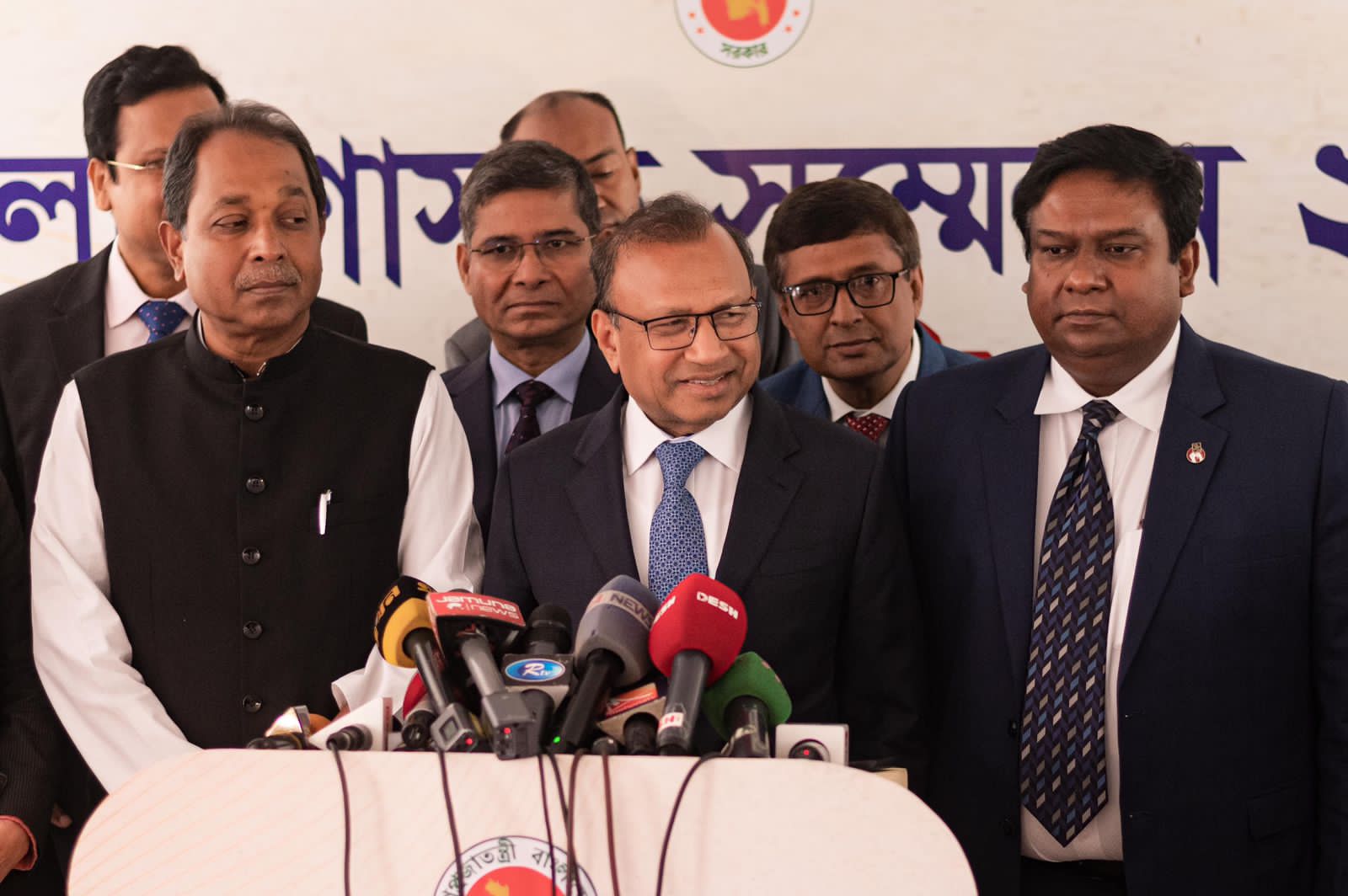 চলতি অর্থ বছরে ডেঙ্গু মোকাবেলায় সিটি কর্পোরেশনগুলোকে ৪০ কোটি টাকা বরাদ্দ দেওয়া হয়েছে – স্থানীয় সরকার মন্ত্রী