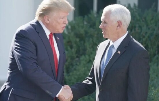 সুস্থ বিবেকে ট্রাম্পকে সমর্থন দেবেন না মাইক পেন্স