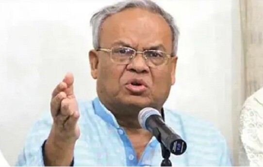 ‘দুর্নীতি লুকাতে বাংলাদেশ ব্যাংকে সাংবাদিক প্রবেশে নিষেধাজ্ঞা’