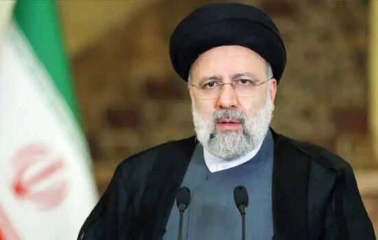 দ্বন্দ্ব ভুলে পাকিস্তান সফরে যাচ্ছেন ইরানের প্রেসিডেন্ট