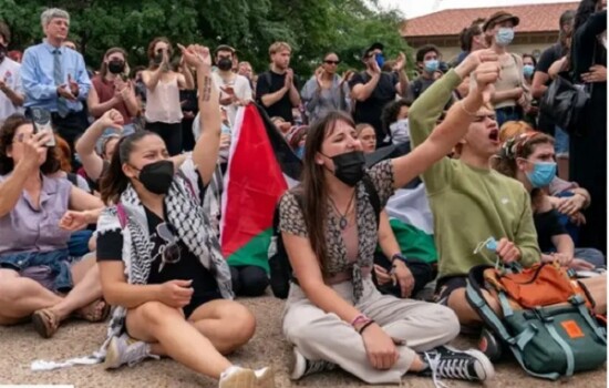 হার্ভার্ড থেকে ইয়েল, ফিলিস্তিনের পক্ষে আমেরিকার যেসব বিশ্ববিদ্যালয় বিক্ষোভে উত্তাল