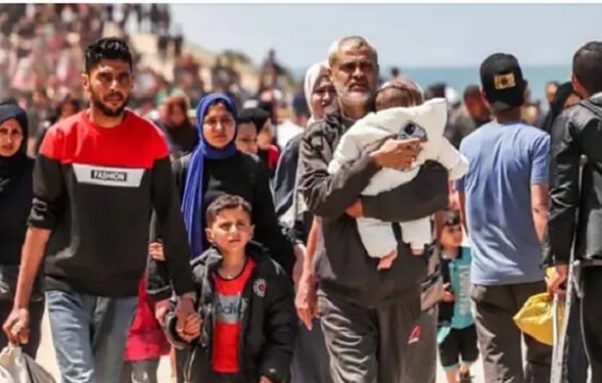 ইসরাইলের আত্মরক্ষার অধিকার আছে, ইরান বা ফিলিস্তিনের নেই?