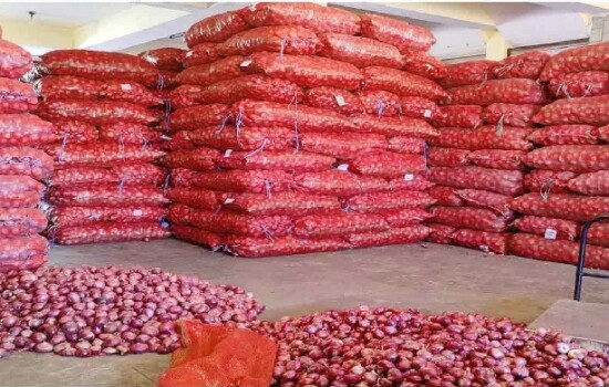 বাংলাদেশে পেঁয়াজ রপ্তানির অনুমতি ভারতের