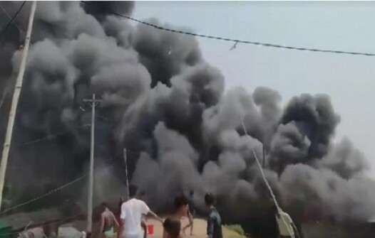 চট্টগ্রামে বস্তিতে আগুন, নিয়ন্ত্রণে ৯ ইউনিট