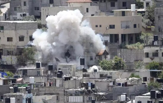 রাফাহতে ইসরায়েলের বিমান হামলা, নিহত ৬