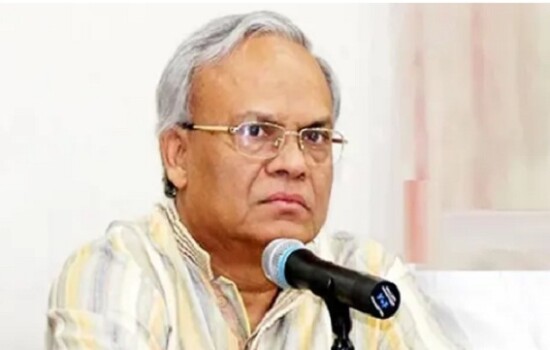 বাংলাদেশ এখন কাঁটাতারের বেড়ায় আটকে আছে: রিজভী