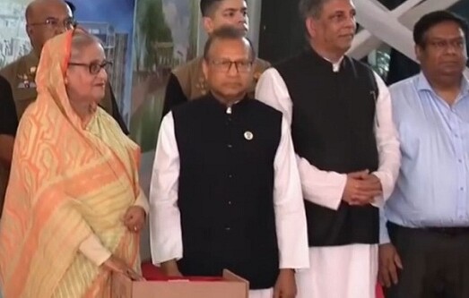 ১০তলা বঙ্গবাজার মার্কেটসহ ৪ প্রকল্পের উদ্বোধন করলেন প্রধানমন্ত্রী