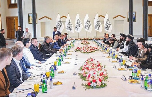 তালেবানের জন্য সুখবর, কাটছে রুশ ‘গিট্টু’