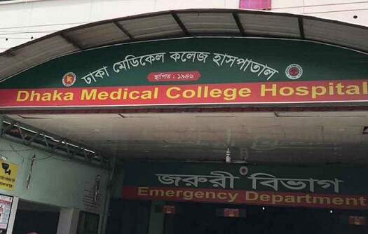 যাত্রাবাড়ীতে বাস-পিকআপ সংঘর্ষে নিহত ২