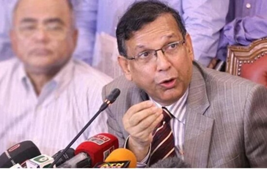 আইনি সহায়তা জনগণের দোরগোড়ায় নিয়ে যেতে হবে: মন্ত্রী